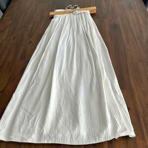 Steilmann skirt. Cream. Size 14.